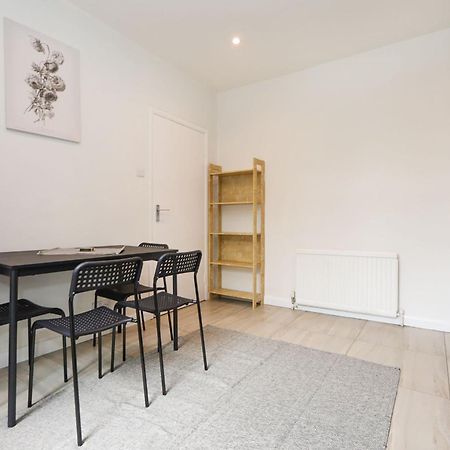 דירות לונדון Spacious&Comfy 2 Bed In Camden Town&Kings Cross מראה חיצוני תמונה